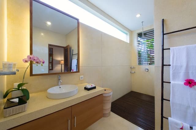4 Bedrooms Private Pool Villa