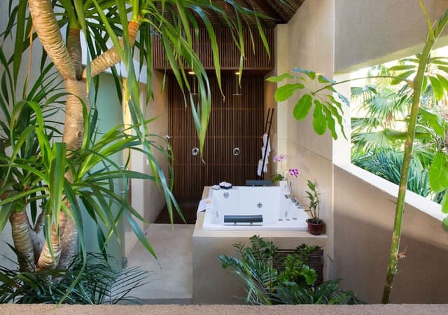 4 Bedrooms Private Pool Villa