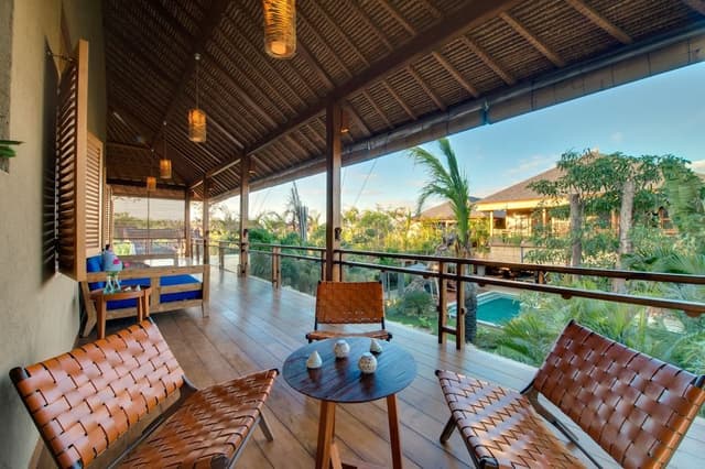 6 Bedrooms Private Pool Villa