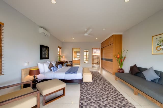 4 Bedrooms Private Pool Villa