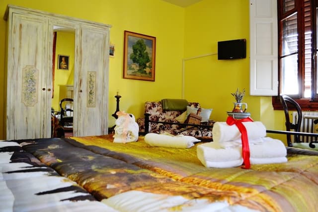 Double Room, 1 Double Bed, Private Bathroom (External)