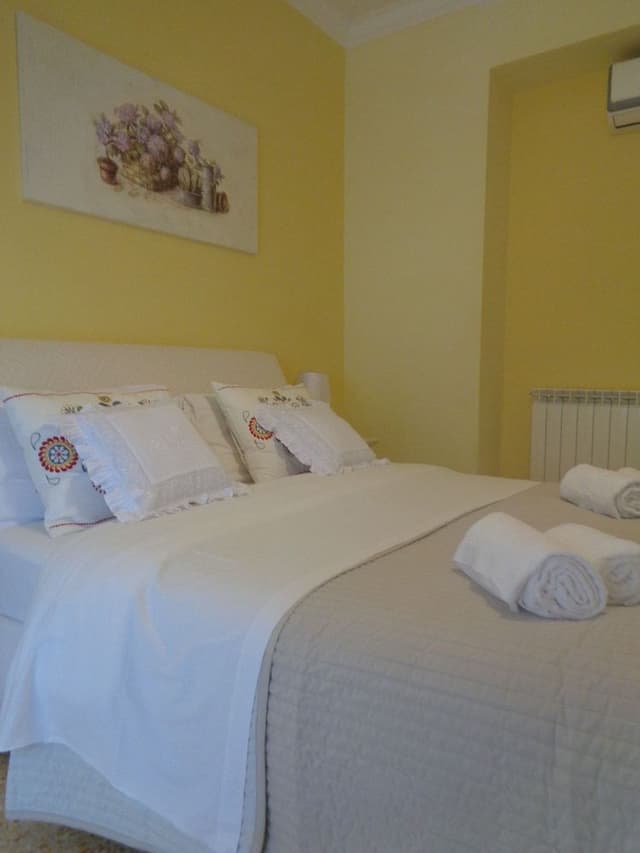 Double Room (External Private Bathroom)