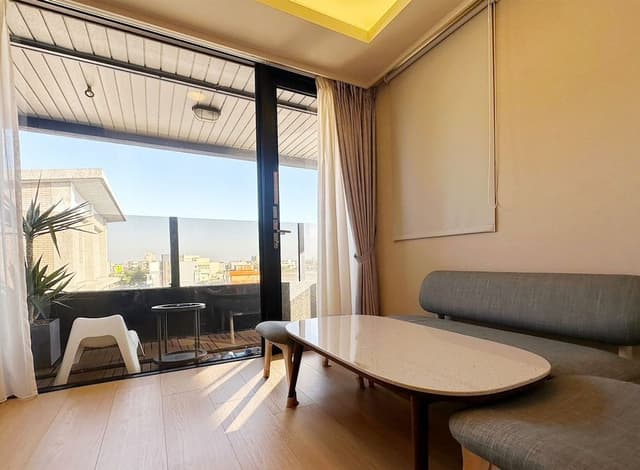 Elite Quadruple Room,D