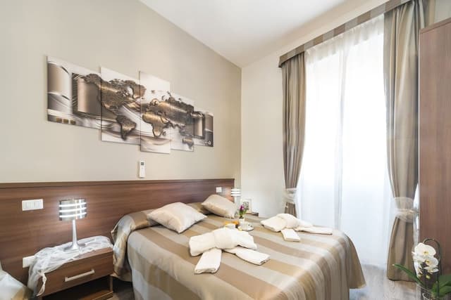 Standard Double or Twin Room, Ensuite