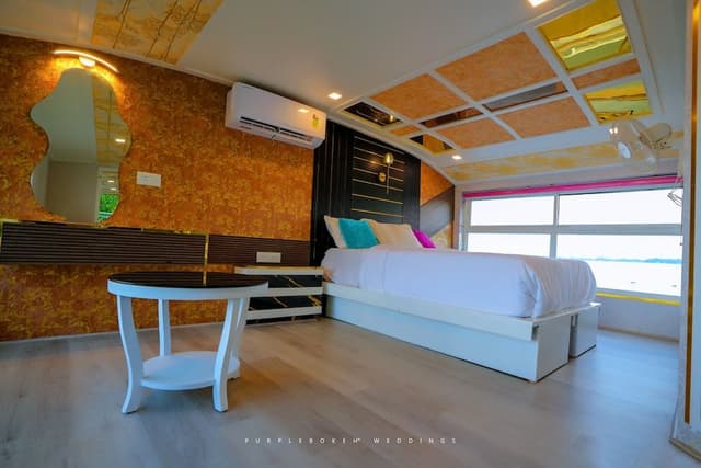 Deluxe Suite, 3 Bedrooms