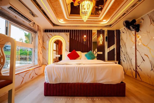 Deluxe Suite, 3 Bedrooms
