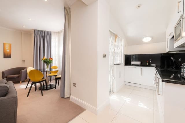 Standard Apartment, 1 Bedroom with Patio (Lower Ground Floor)