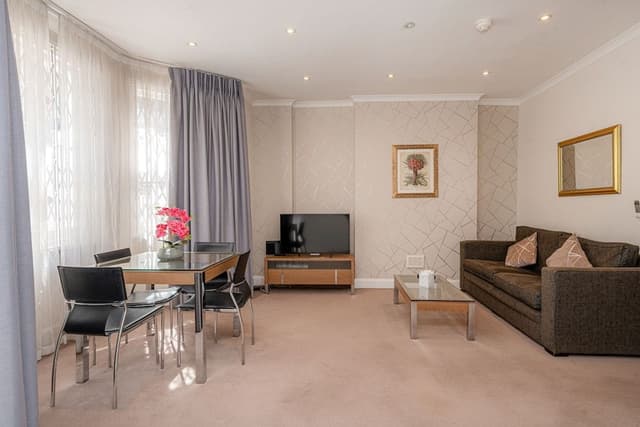 Standard Apartment, 1 Bedroom with Patio (Lower Ground Floor)