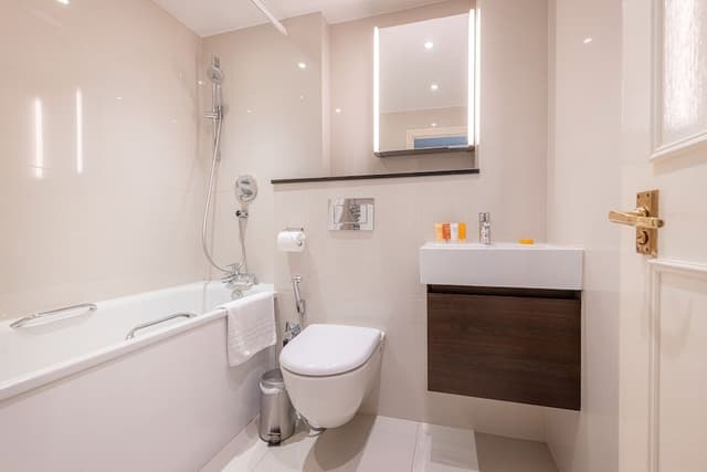 Standard Apartment, 1 Bedroom with Patio (Lower Ground Floor)