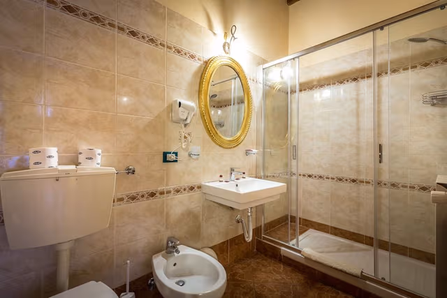 Double Room, 1 Queen Bed, Ensuite