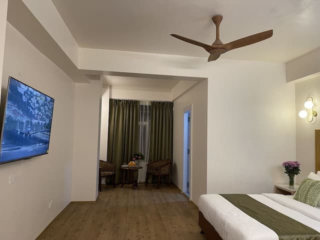 Premium Room