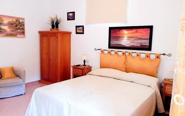 Double or Twin Room, Garden View