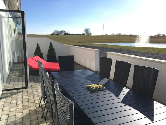 Suite, 2 Bedrooms (120 m2)