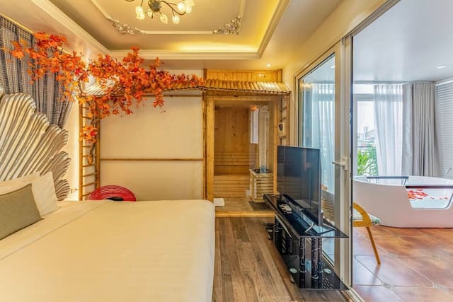 Junior Double Room, 1 Bedroom, City View