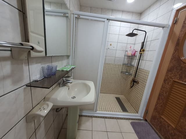 Family Villa (Holiday Home, 5 Rooms)