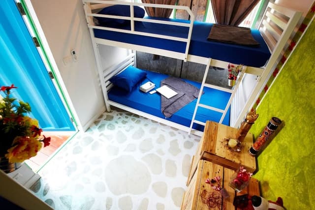 2 Bed Private with Shared Bathroom
