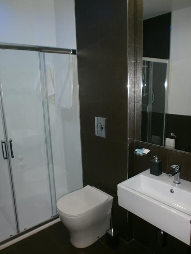 Deluxe Triple Room, Garden View