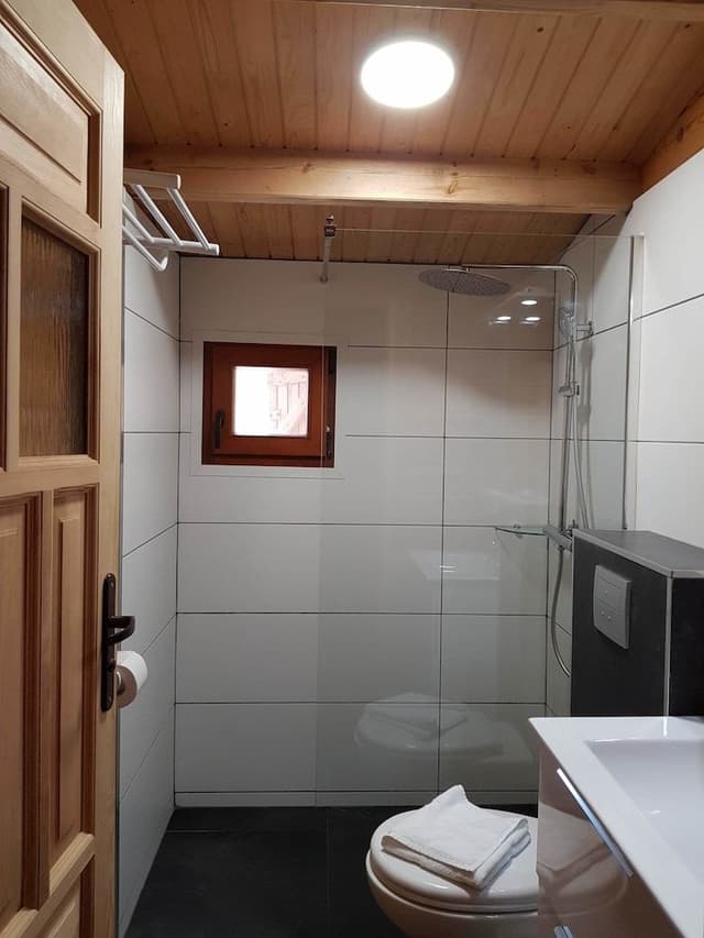 Luxury Chalet, 2 Bedrooms, Non Smoking, Sea View