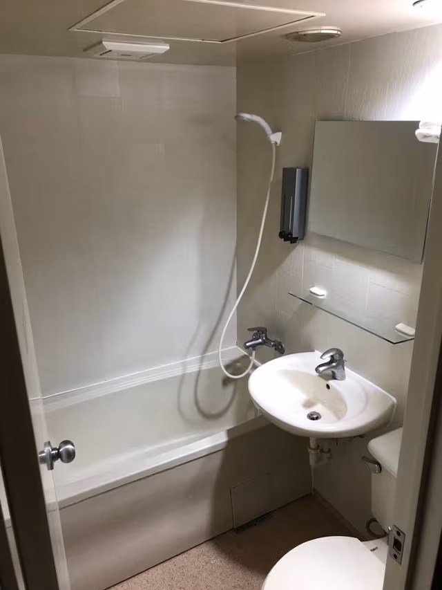 Basic Double Room, No Windows