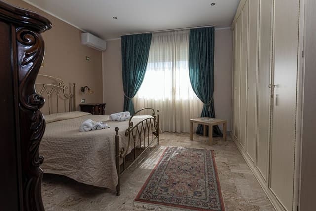 Panoramic Suite, Park View