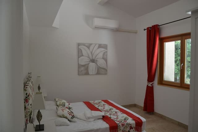 Apartment, 3 Bedrooms, Garden Area