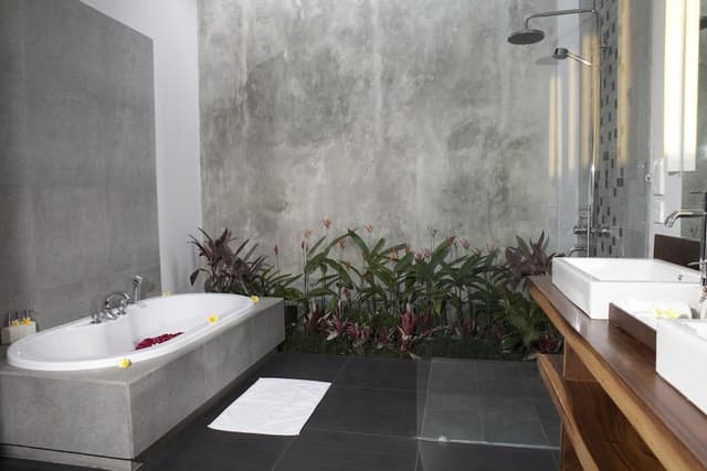 Royal Four Bedroom Pool Villa With Rice Field View