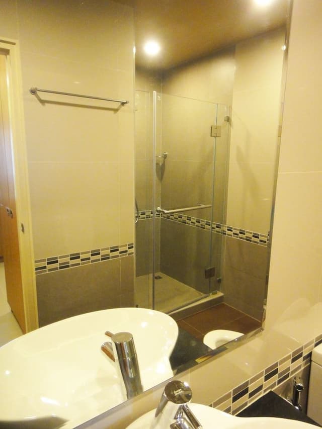 Standard Double or Twin Room, No Windows