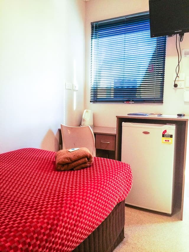 Short Stay Single Room