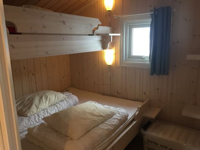 Cabin, Shared Bathroom (2-5 people)