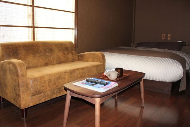 Double Room, Shared Bathroom (No windows)