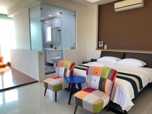 Deluxe Double Room, River View (No.1)