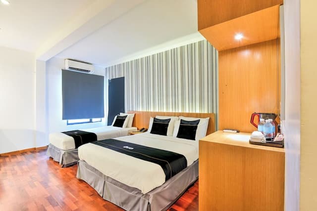 Deluxe Triple Room
