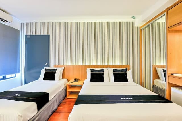 Deluxe Twin Room