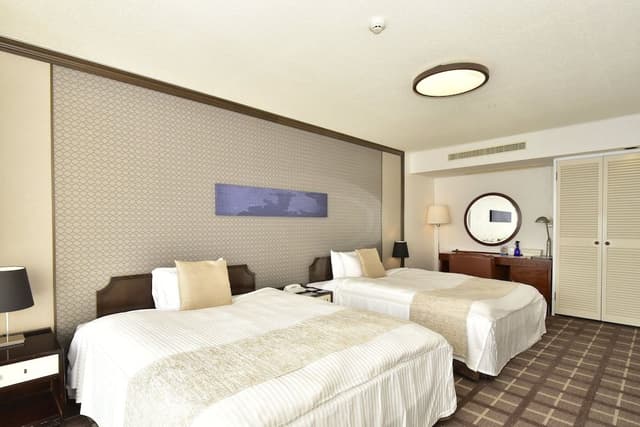 [Upper Floor] Ocean View Captain Room (656 sqft) Non Smoking