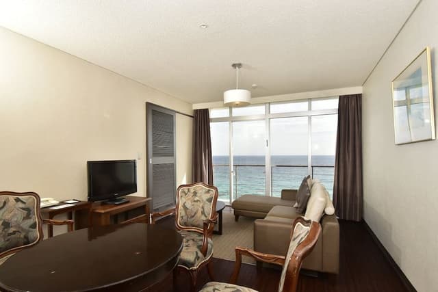 [Upper Floor] Ocean View Captain Room (656 sqft) Non Smoking