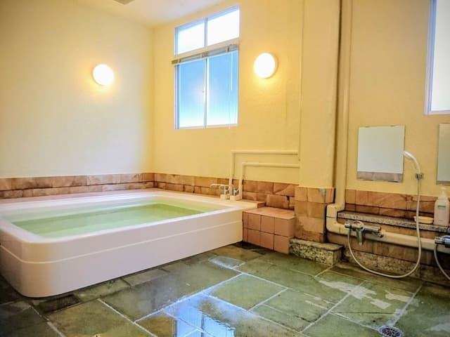 Japanese-Style Quadruple Room with Shared Bathroom