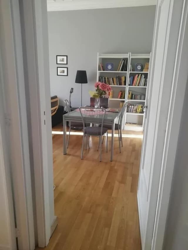 Single Room, 1 Twin Bed, Shared Bathroom, City View