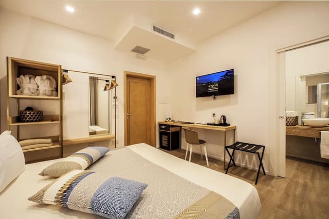 Classic Double or Twin Room, Balcony
