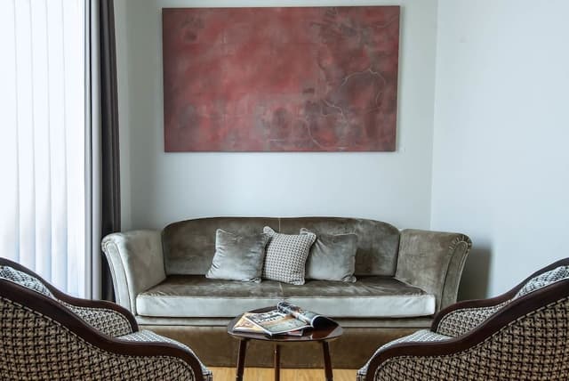 Suite, City View