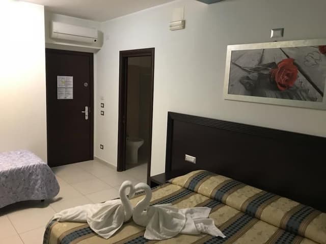 Classic Triple Room