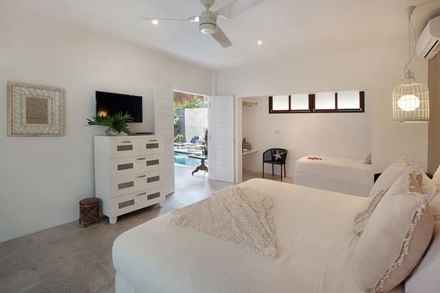 Deluxe Villa, 6 Bedrooms, Poolside