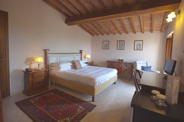 Deluxe Double or Twin Room