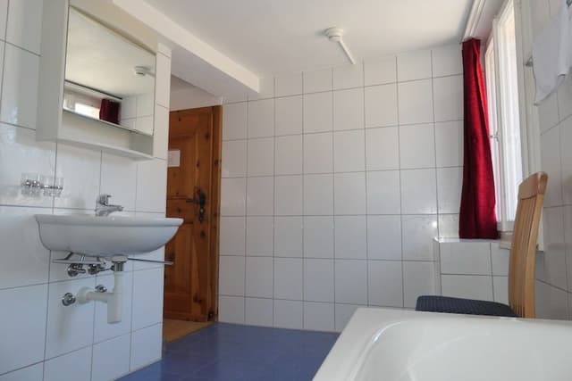 Twin Room (Shared Toilet)