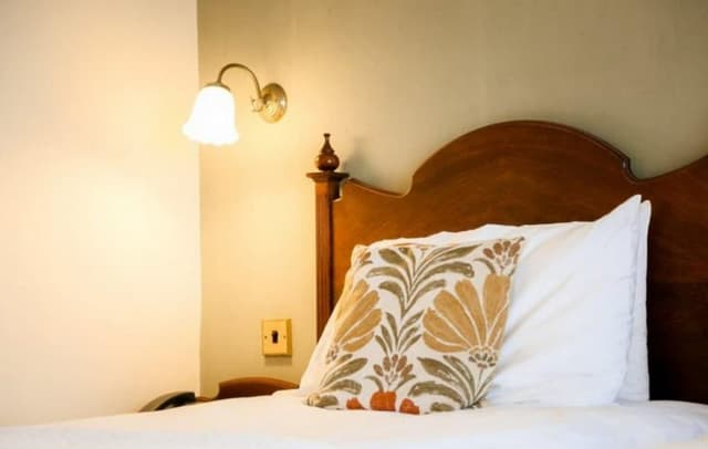 Superior Twin Room, Hill View