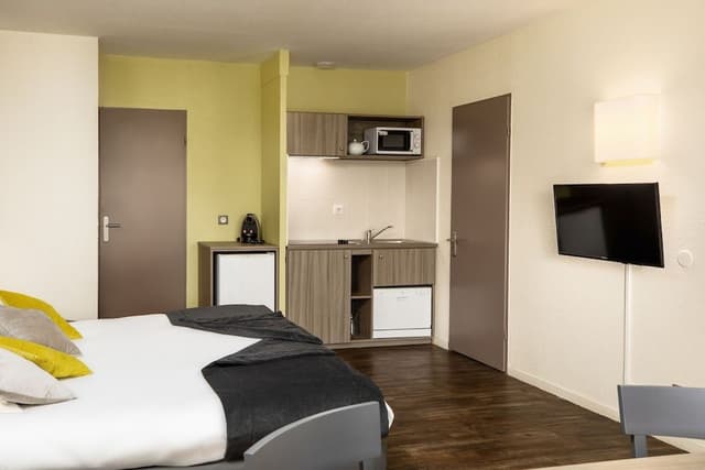 Classic Quadruple Room
