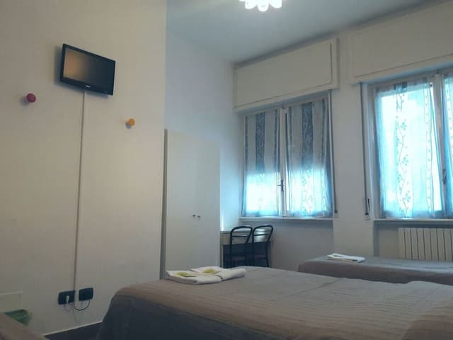 Basic Triple Room, Private Bathroom
