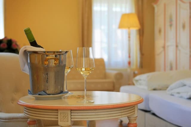 Junior Suite, 1 Bedroom, Balcony, Lake View