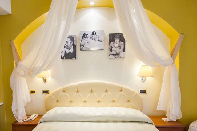 Deluxe Studio Suite
