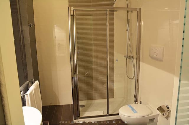 Deluxe Double Room, 1 Queen Bed, Mobility Accessible