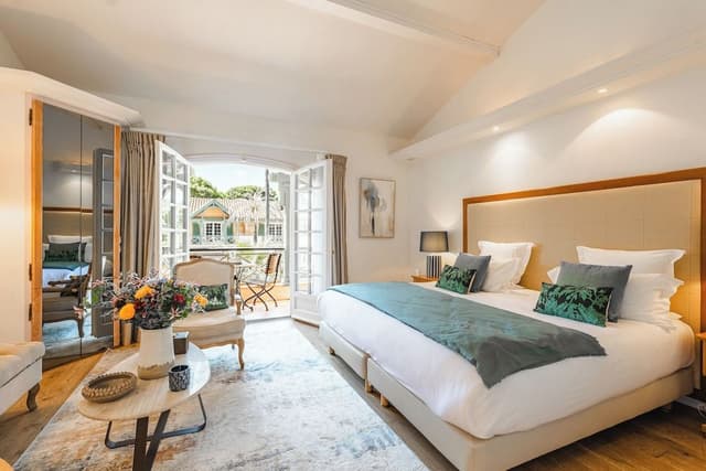 Double Room, Balcony (Azur)